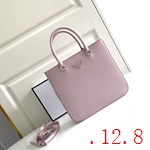 スーパーコピーブラダバッグ